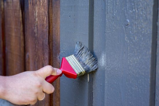découvrez nos conseils et astuces pour réussir votre projet de rénovation domiciliaire. transformez votre maison en un espace moderne et fonctionnel grâce à des idées inspirantes et des techniques éprouvées.