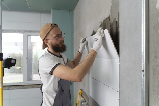 découvrez l'art de la restauration de meubles : redonnez vie à vos pièces anciennes avec des astuces, des techniques et des conseils d'experts pour transformer votre mobilier en trésors uniques.