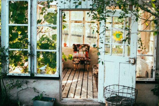 découvrez les dernières tendances en matière de design intérieur pour transformer votre espace de vie. des styles modernes aux inspirations vintage, explorez des idées créatives pour embellir votre intérieur et créer une atmosphère unique qui vous ressemble.