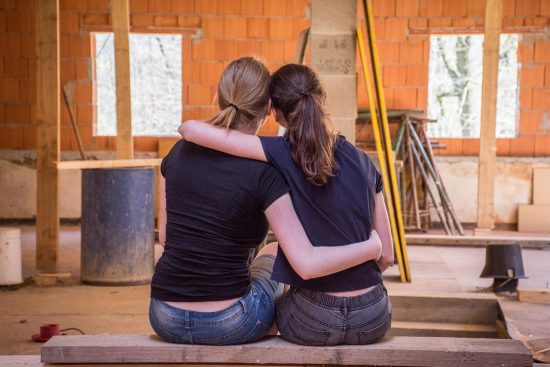 découvrez nos solutions de rénovation pour transformer votre espace de vie ! améliorez le confort, l'esthétisme et la fonctionnalité de votre maison grâce à nos services experts en rénovation intérieure et extérieure. contactez-nous pour un projet sur mesure qui répond à vos besoins.